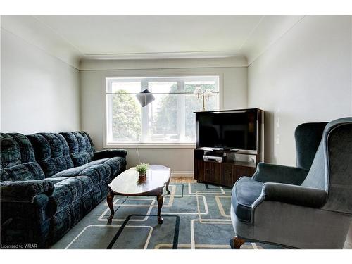 63 Cambridge Avenue, Kitchener, ON - Indoor Photo Showing Living Room