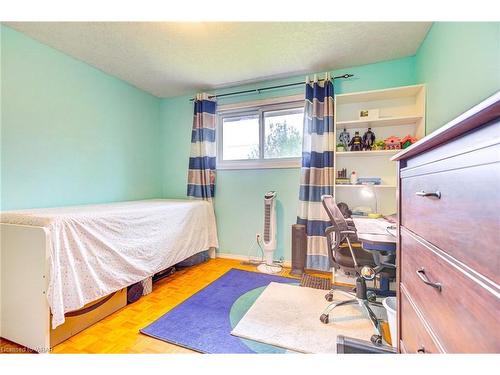 A-801 Patterson Place, Cambridge, ON - Indoor Photo Showing Bedroom