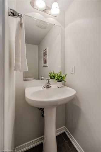 63 Glenvista Drive, Kitchener, ON - Indoor Photo Showing Bathroom