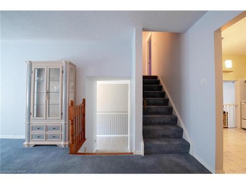 107 Glenroy Crescent, London, ON - Indoor Photo Showing Other Room