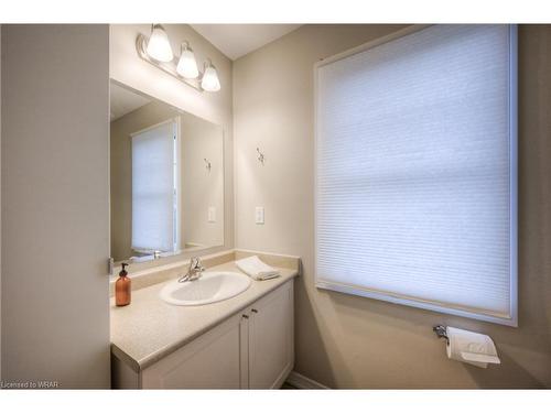 37-701 Homer Watson Boulevard, Kitchener, ON - Indoor Photo Showing Bathroom