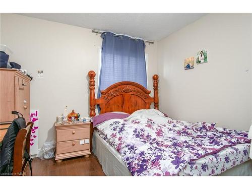 101-1265 Bentley Drive, London, ON - Indoor Photo Showing Bedroom