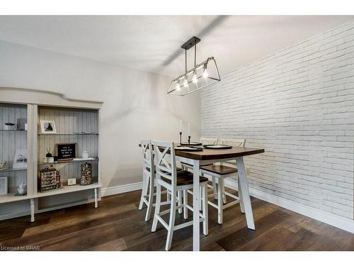 604-55 Green Valley Drive, Kitchener, ON - Indoor Photo Showing Dining Room