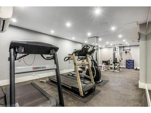 604-55 Green Valley Drive, Kitchener, ON - Indoor Photo Showing Gym Room