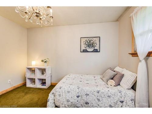 55 Katherine Crescent, Kitchener, ON - Indoor Photo Showing Bedroom
