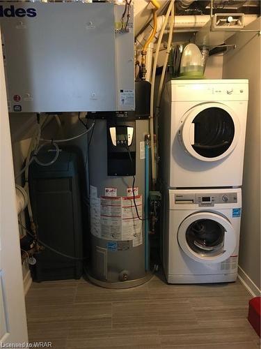 C14-190 Century Hill Drive, Kitchener, ON - Indoor Photo Showing Laundry Room