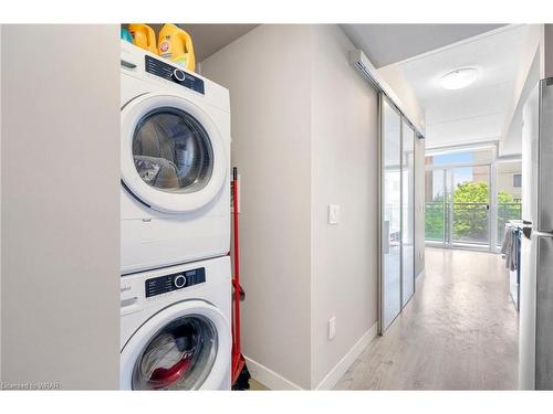 212-308 Lester Street, Waterloo, ON - Indoor Photo Showing Laundry Room
