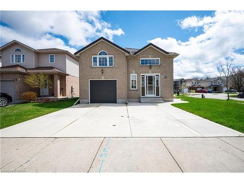 84 Everglade Crescent, Kitchener, ON - Outdoor With Facade