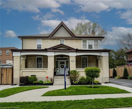 6 Oak Street, Cambridge, ON - Outdoor With Facade