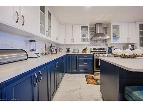 6 Oak Street, Cambridge, ON - Indoor Photo Showing Kitchen