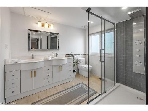 355 Edgehill Drive, Kitchener, ON - Indoor Photo Showing Bathroom