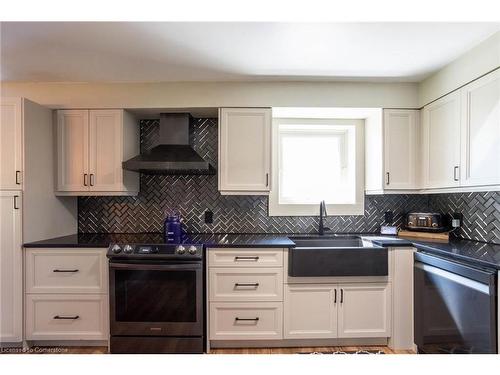 9499 Maas Park Drive, Mount Forest, ON - Indoor Photo Showing Kitchen