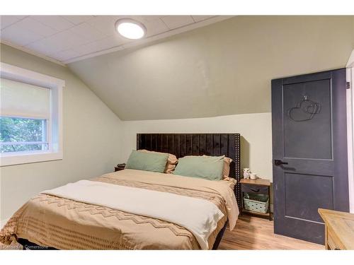 9499 Maas Park Drive, Mount Forest, ON - Indoor Photo Showing Bedroom