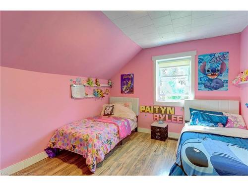 9499 Maas Park Drive, Mount Forest, ON - Indoor Photo Showing Bedroom