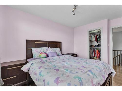 140 Oak Park Drive, Waterloo, ON - Indoor Photo Showing Bedroom