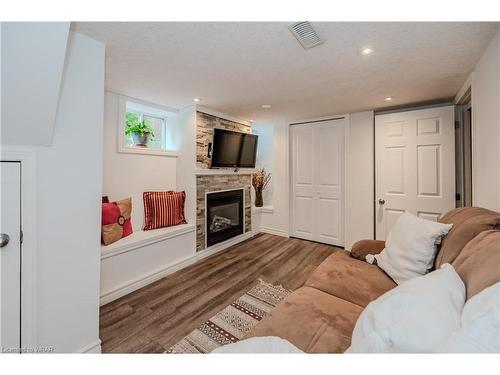 115 Homewood Avenue, Kitchener, ON - Indoor Photo Showing Living Room With Fireplace