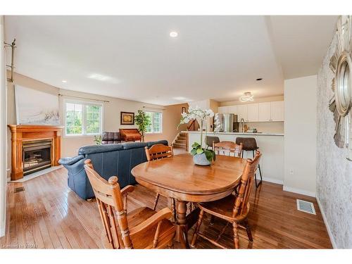 27-460 Woolwich Street, Waterloo, ON - Indoor Photo Showing Dining Room With Fireplace