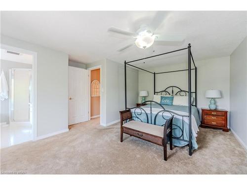 27-460 Woolwich Street, Waterloo, ON - Indoor Photo Showing Bedroom