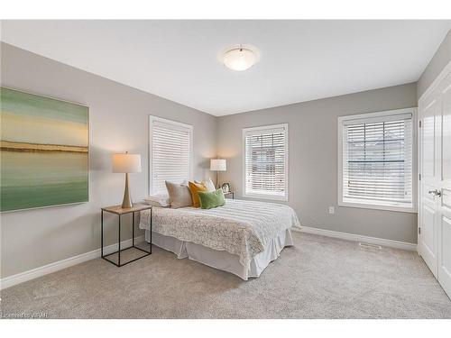 12 Oxfordshire Lane Lane, Kitchener, ON - Indoor Photo Showing Bedroom