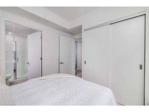 1611-48 Power Street, Toronto, ON - Indoor Photo Showing Bedroom