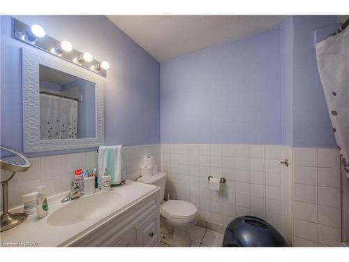 6 Bakersfield Drive, Cambridge, ON - Indoor Photo Showing Bathroom