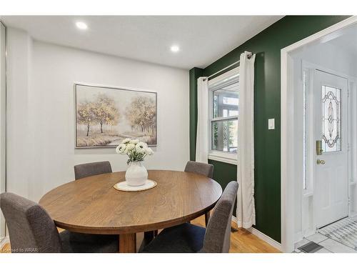 3054 Pendleton Road, Mississauga, ON - Indoor Photo Showing Dining Room