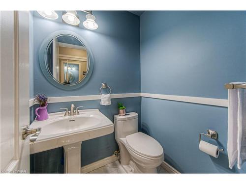 300 Granite Hill Road, Cambridge, ON - Indoor Photo Showing Bathroom