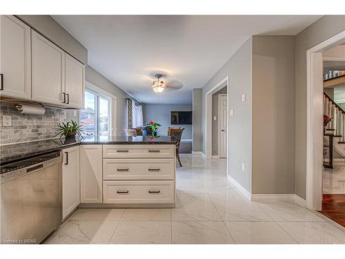 300 Granite Hill Road, Cambridge, ON - Indoor Photo Showing Kitchen