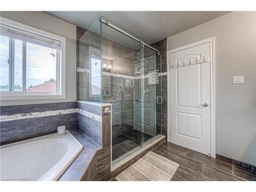 300 Granite Hill Road, Cambridge, ON - Indoor Photo Showing Bathroom