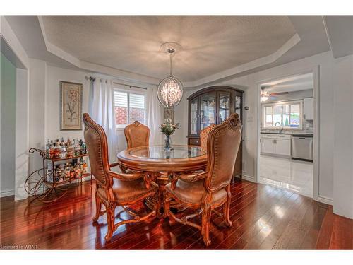 300 Granite Hill Road, Cambridge, ON - Indoor Photo Showing Dining Room