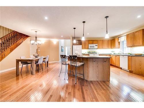 13C-350 Doon Valley Drive, Kitchener, ON - Indoor Photo Showing Kitchen