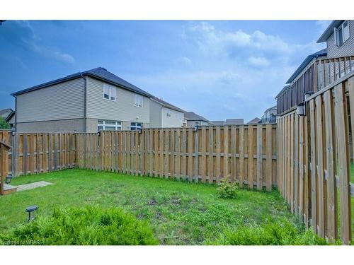 18 Grand Flats Trail, Kitchener, ON - Outdoor