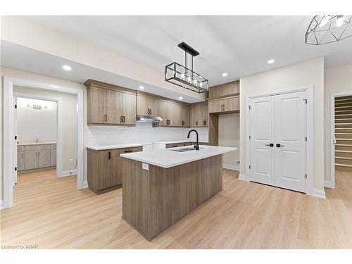 1188 Queenston Road, Cambridge, ON - Indoor Photo Showing Kitchen