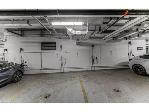 60 Charles Street W, Kitchener, ON - Indoor Photo Showing Garage