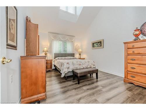 5F-350 Doon Valley Drive, Kitchener, ON - Indoor Photo Showing Dining Room