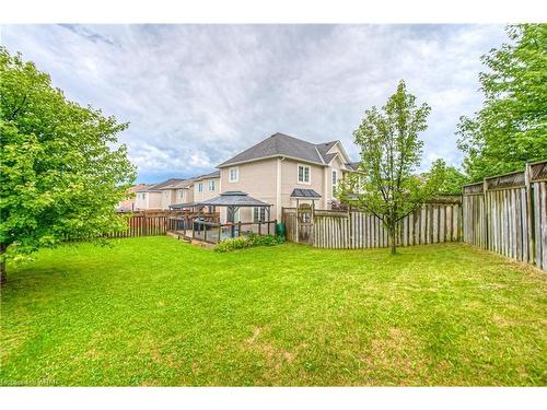 136 Bailey Drive, Cambridge, ON - Outdoor With Deck Patio Veranda With Backyard With Exterior