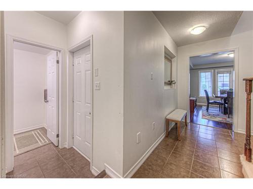 136 Bailey Drive, Cambridge, ON - Indoor Photo Showing Other Room