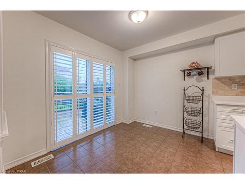 136 Bailey Drive, Cambridge, ON - Indoor Photo Showing Other Room