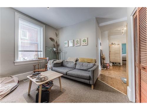 111-113 Joseph Street, Kitchener, ON - Indoor Photo Showing Living Room