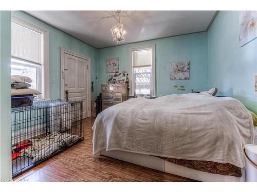 111-113 Joseph Street, Kitchener, ON - Indoor Photo Showing Bedroom
