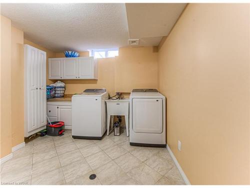 19 Tami Court, Kitchener, ON - Indoor Photo Showing Laundry Room