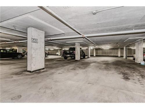 906-225 Harvard Place, Waterloo, ON - Indoor Photo Showing Garage