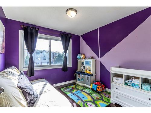 42 Charles Best Place, Kitchener, ON - Indoor Photo Showing Bedroom
