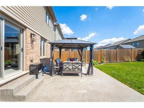 7724 Sycamore Drive, Niagara Falls, ON - Outdoor With Exterior