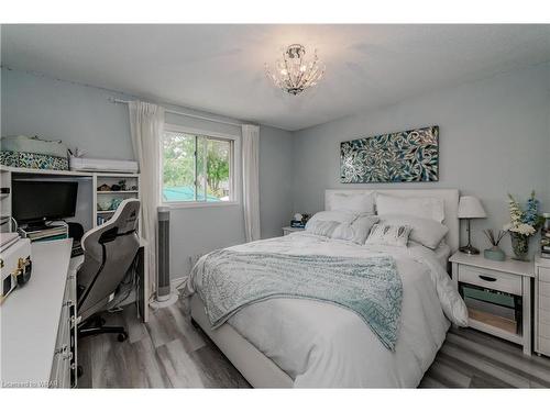 9 Wendy Crescent, Kitchener, ON - Indoor Photo Showing Bedroom