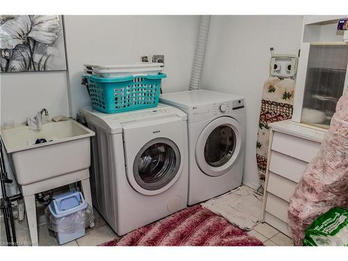 9 Wendy Crescent, Kitchener, ON - Indoor Photo Showing Laundry Room