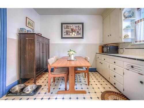 82 Samuel Street, Kitchener, ON - Indoor Photo Showing Dining Room