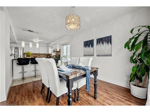 367 Highbrook Crescent, Kitchener, ON - Indoor Photo Showing Dining Room
