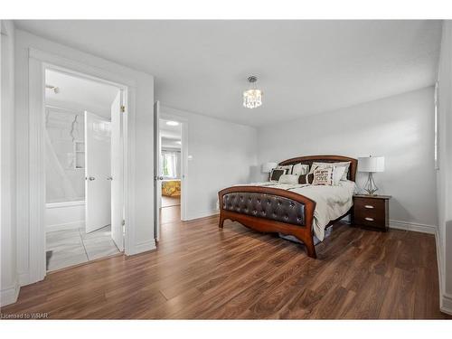 367 Highbrook Crescent, Kitchener, ON - Indoor Photo Showing Bedroom