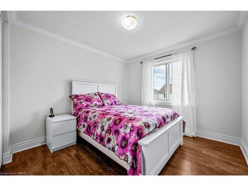 367 Highbrook Crescent, Kitchener, ON - Indoor Photo Showing Bedroom
